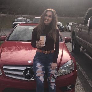 Meet your Posher, Alahna